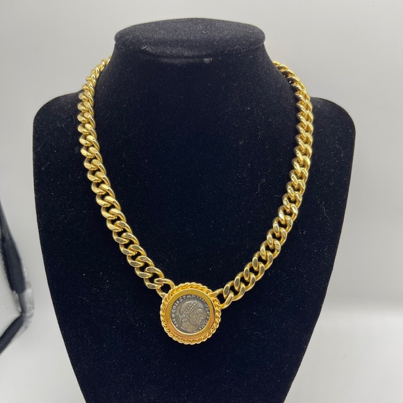 Vintage Ciner Roman Coin Necklace and Earring Set - Signed - Picture 1 of 4